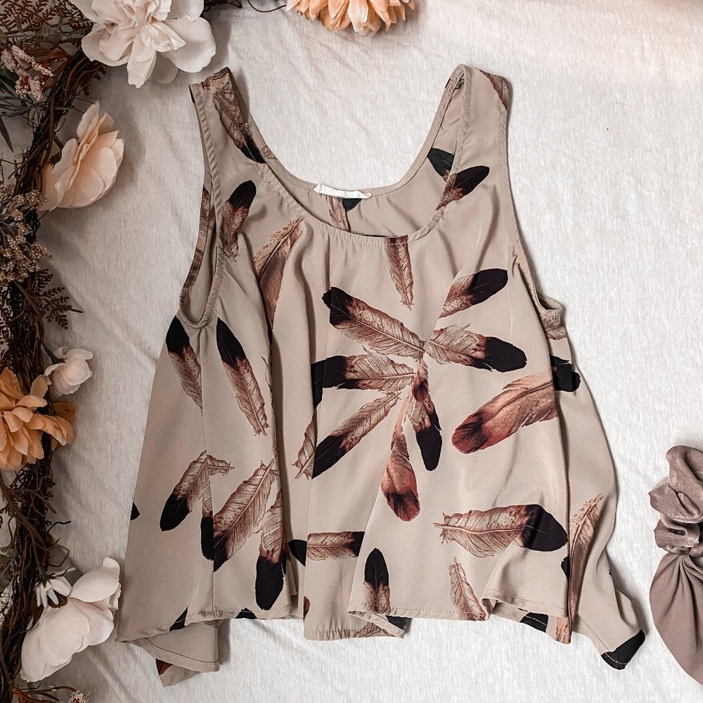 LUSH Crop Top with Feather Print